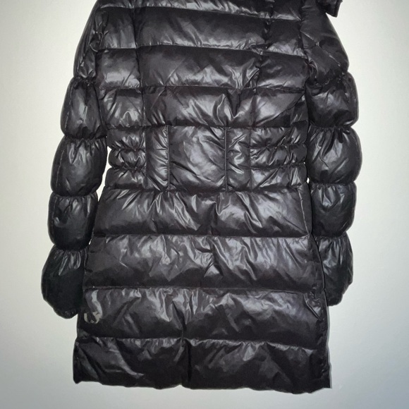 Guess Puffer Jacket - Picture 3 of 5